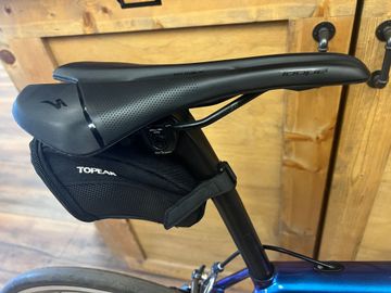 Specialized Tarmac Expert eTap 2017 2017 Road & Gravel usato, Viola — immagine 5 di 10