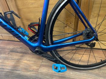 Used Specialized Tarmac Expert eTap 2017 2017 Road & Gravel, Purple — image 8 of 10