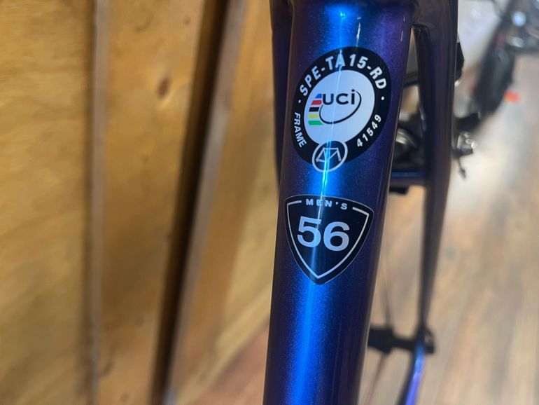 Used Specialized Tarmac Expert eTap 2017 2017 Road & Gravel, Purple — image 9 of 10