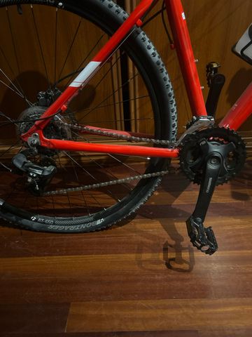 Gebrauchtes Trek Marlin Shimano Alivio 2015 Road & Gravel, Rot — Bild 3 von 5