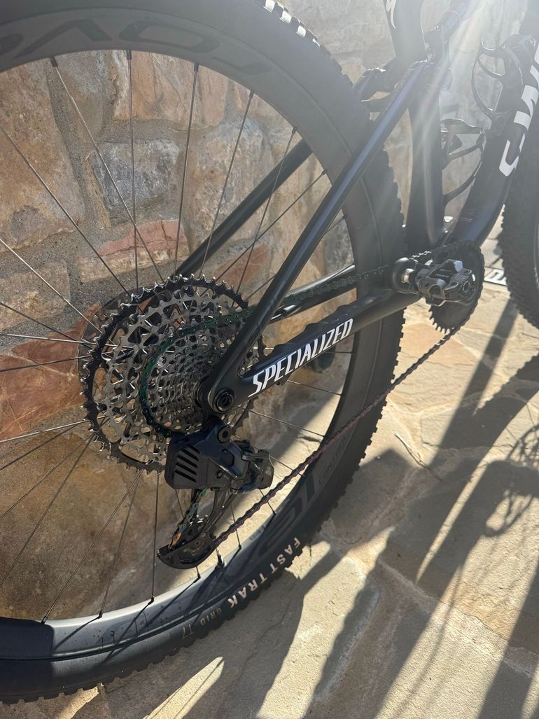 Used Specialized Epic EVO Pro LTD 2024 2024 Mountainbike, Black — image 6 of 8