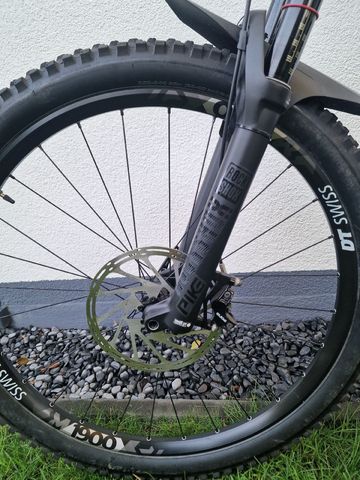 Tweedehands Canyon Spectral CF 7.0 2020 2020 Mountainbike — afbeelding 5 van 8