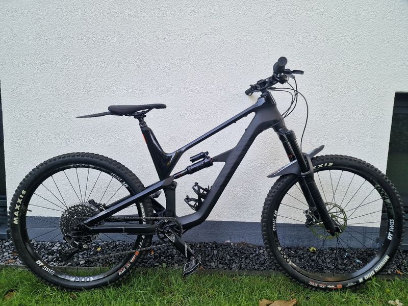 Used Canyon Spectral CF 7.0 2020 2020 MTB