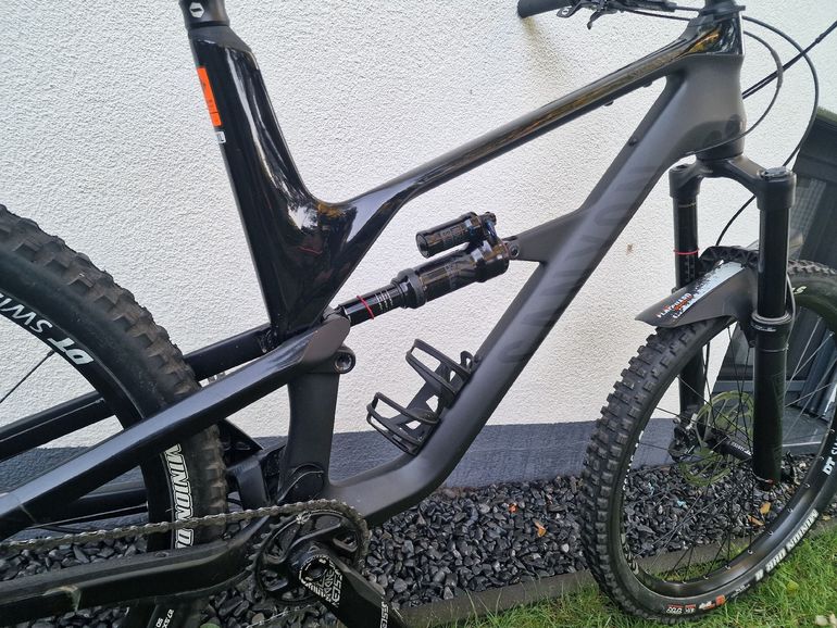 Used Canyon Spectral CF 7.0 2020 2020 Mountainbike, Black, 27.5 — image 4 of 8