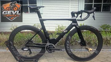 BMC Timemachine 01 ROAD TWO 2021 2021 Road & Gravel d'occasion — image 1 sur 14