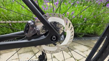 Trek Émonda SL 7 2024 2024 Road & Gravel usato, Nero — immagine 13 di 17