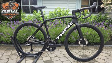 Trek Émonda SL 7 2024 2024 Road & Gravel usato, Nero — immagine 1 di 17