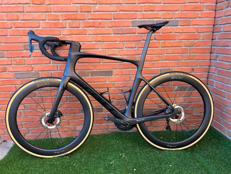 Used Scott Foil 20 2021 2021 Road & Gravel, Black — image 2 of 9