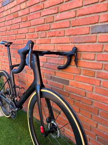 Used Scott Foil 20 2021 2021 Road & Gravel, Black — image 6 of 9