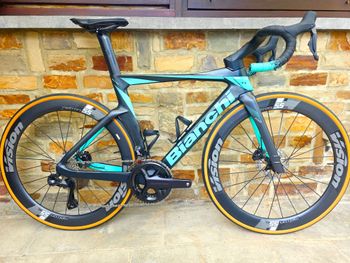 Bianchi Oltre PRO SHIMANO ULTEGRA DI2 2024 2024 Carretera y gravel de segunda mano