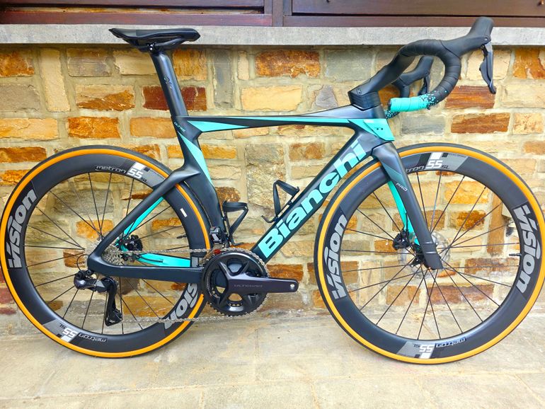 Bianchi Oltre PRO SHIMANO ULTEGRA DI2 2024 2024 Road & Gravel d'occasion — image 1 sur 19