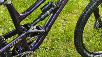 Used Commencal CLASH RIDE PARK MOTO STYLE 2023 2023 Mountainbike, Purple, 27.5 — image 5 of 8
