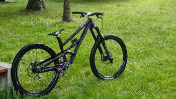 Used Commencal CLASH RIDE PARK MOTO STYLE 2023 2023 Mountainbike, Purple, 27.5 — image 4 of 8