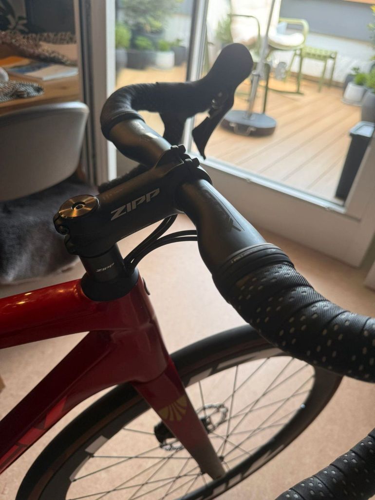 Used Trek Émonda ALR 5 2025 2025 Road & Gravel, Black — image 10 of 11