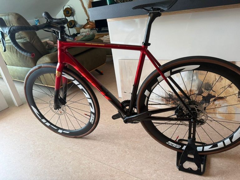 Used Trek Émonda ALR 5 2025 2025 Road & Gravel, Black — image 3 of 5