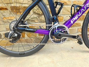 Pinarello DOGMA F DURA ACE Di2 2024 2024 Road & Gravel d'occasion — image 9 sur 24