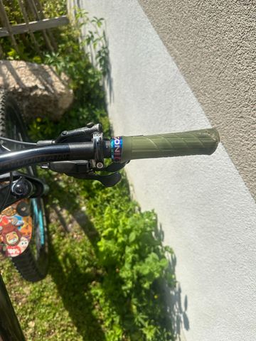 Rocky Mountain Reaper 27.5 2020 2020 Youth usato, Nero — immagine 9 di 14