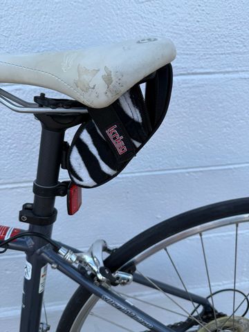 Used Specialized Dolce Elite Compact 2009 2009 Road & Gravel, White — image 11 of 11