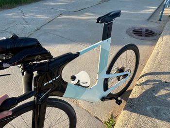 Used Felt IAx Shimano 105 Di2 2024 Road & Gravel, White — image 2 of 5
