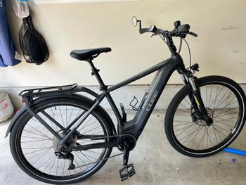 Used CUBE KATHMANDU HYBRID, ONE 500 2022 2022 Urban & Touring