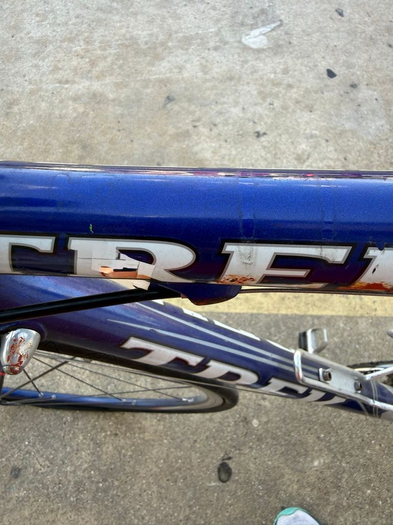 Used Trek 5200 WSD 2003 2003 Road & Gravel, Blue — image 9 of 9