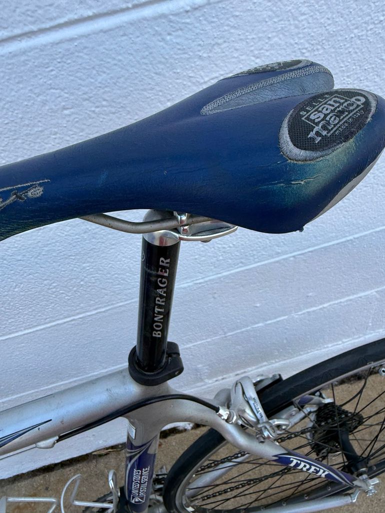 Used Trek 5200 WSD 2003 2003 Road & Gravel, Blue — image 3 of 9