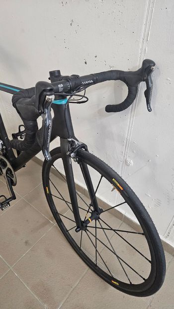 Used Canyon Ultimate Shimano Dura Ace Di2 2018 Road & Gravel, Black — image 3 of 12