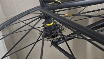 Used Canyon Ultimate Shimano Dura Ace Di2 2018 Road & Gravel, Black — image 11 of 12