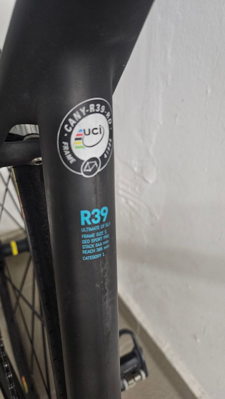 Used Canyon Ultimate Shimano Dura Ace Di2 2018 Road & Gravel, Black — image 6 of 12