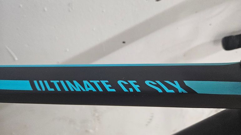 Used Canyon Ultimate Shimano Dura Ace Di2 2018 Road & Gravel, Black — image 8 of 12
