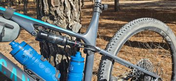 Brugt Canyon Lux Trail CF 8 2022 2022 Mountainbike — billede 5 af 6