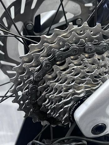 Used Specialized Tarmac SL8 Pro - Shimano Ultegra Di2 2026 2026 Road & Gravel, Light Gray — image 5 of 18