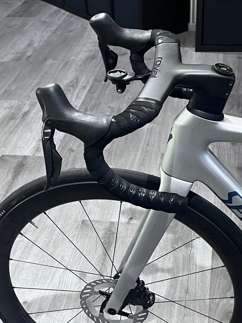Used Specialized Tarmac SL8 Pro - Shimano Ultegra Di2 2026 2026 Road & Gravel, Light Gray — image 2 of 18
