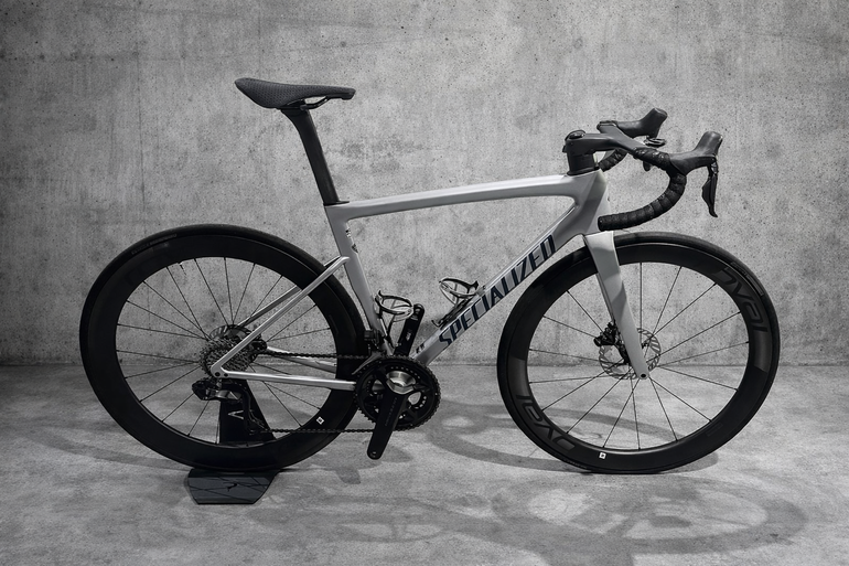 Used Specialized Tarmac SL8 Pro - Shimano Ultegra Di2 2026 2026 Road & Gravel, Light Gray — image 1 of 18