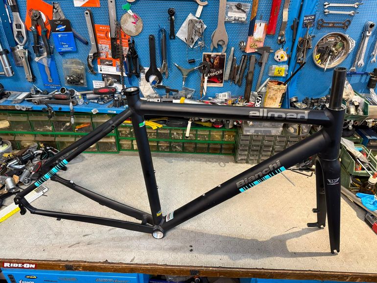 Used Bianchi ALLROAD. DISC. QUICK RELEASE. Frameset 2020 Road & Gravel, Black — image 7 of 19