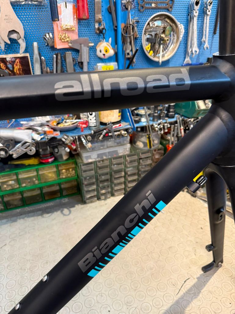 Used Bianchi ALLROAD. DISC. QUICK RELEASE. Frameset 2020 Road & Gravel, Black — image 6 of 19