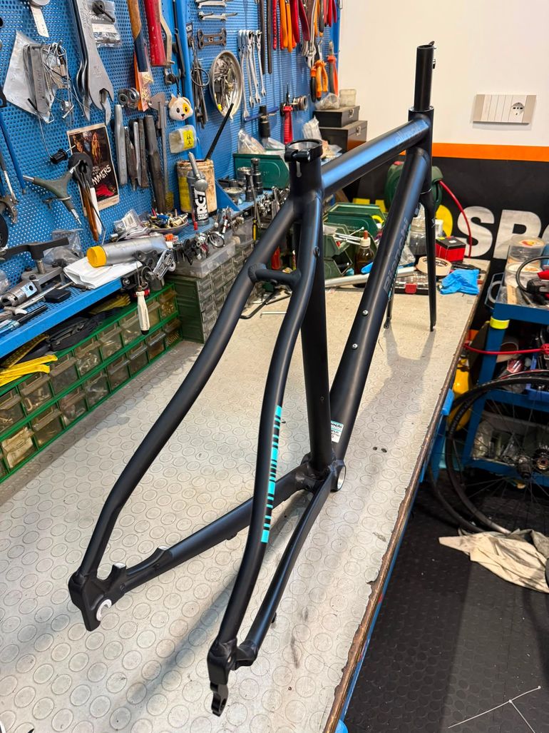 Used Bianchi ALLROAD. DISC. QUICK RELEASE. Frameset 2020 Road & Gravel, Black — image 8 of 19