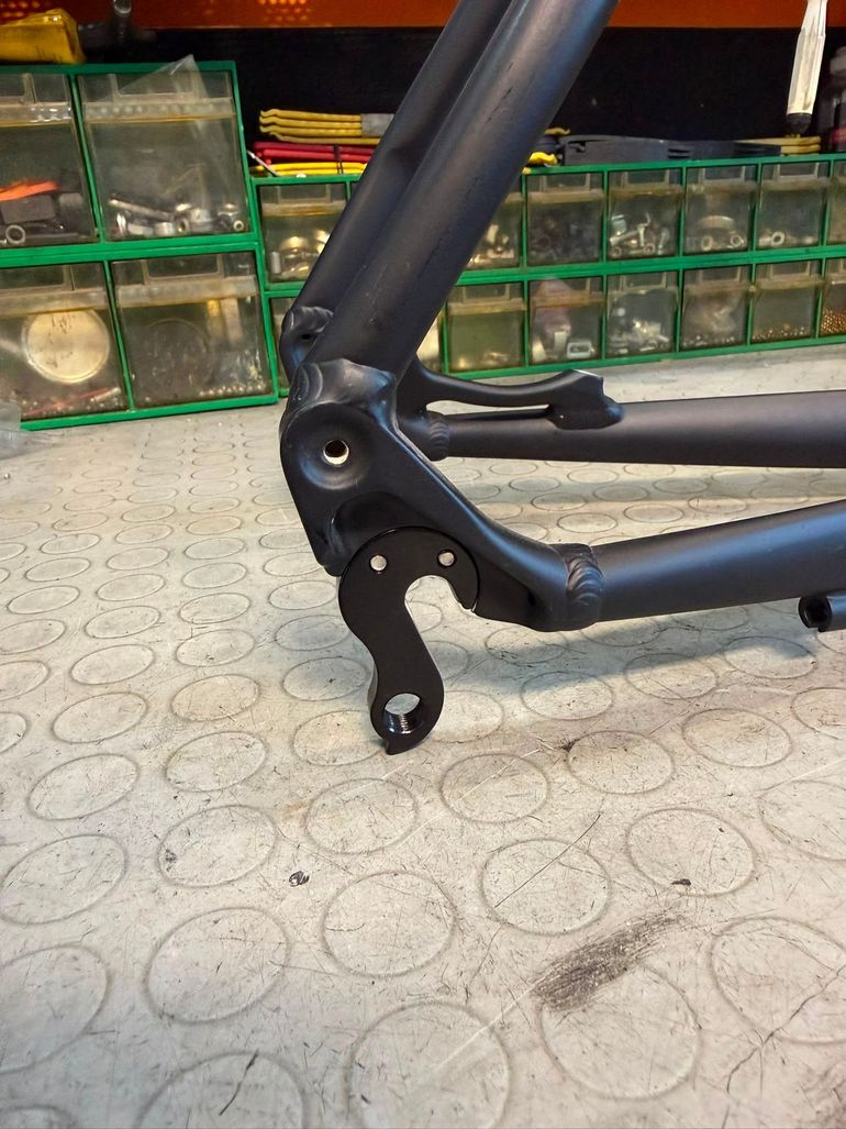 Used Bianchi ALLROAD. DISC. QUICK RELEASE. Frameset 2020 Road & Gravel, Black — image 15 of 19