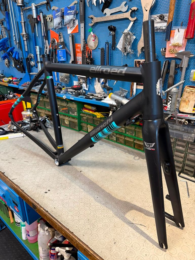 Used Bianchi ALLROAD. DISC. QUICK RELEASE. Frameset 2020 Road & Gravel, Black — image 9 of 19