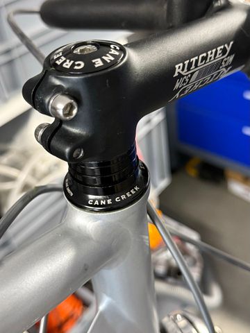 Used Cervélo Custom Shimano Dura Ace 2001 Road & Gravel, Light Gray — image 18 of 25