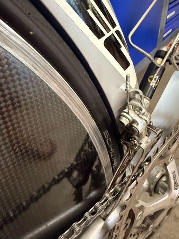 Used Cervélo Custom Shimano Dura Ace 2001 Road & Gravel, Light Gray — image 6 of 25