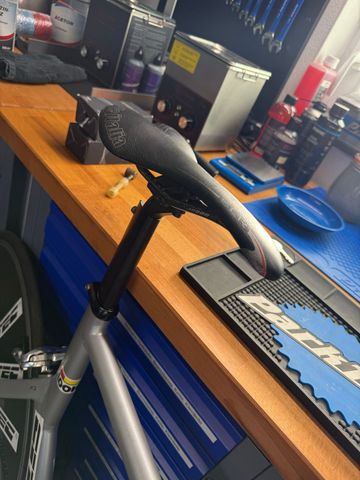 Used Cervélo Custom Shimano Dura Ace 2001 Road & Gravel, Light Gray — image 10 of 25