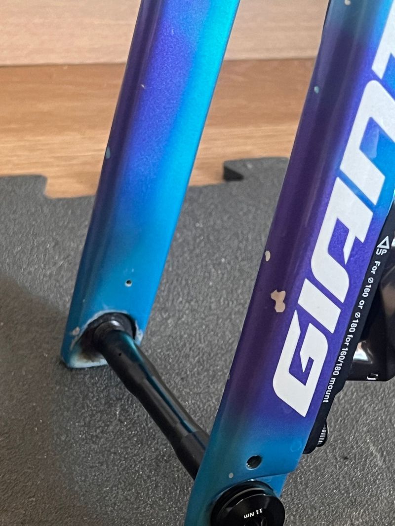 Giant Revolt Advanced 0 2025 2025 Road & Gravel de segunda mano, Azul — imagen 9 de 9