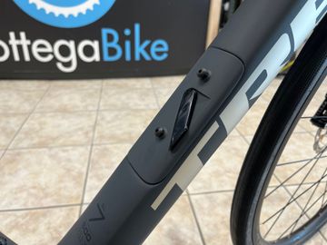 Używany Trek Domane 2022 Road & Gravel — zdjęcie 6 z 20