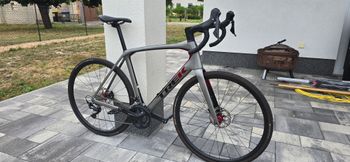 Tweedehands Trek Domane SL 5 Gen 4 2024 2024 Racefiets & gravel