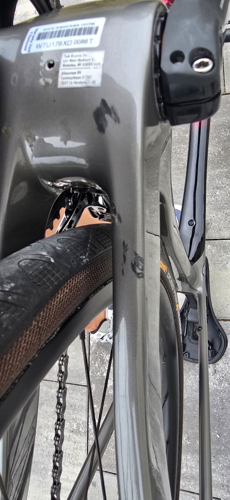 Tweedehands Trek Domane SL 5 Gen 4 2024 2024 Road & Gravel — afbeelding 15 van 15