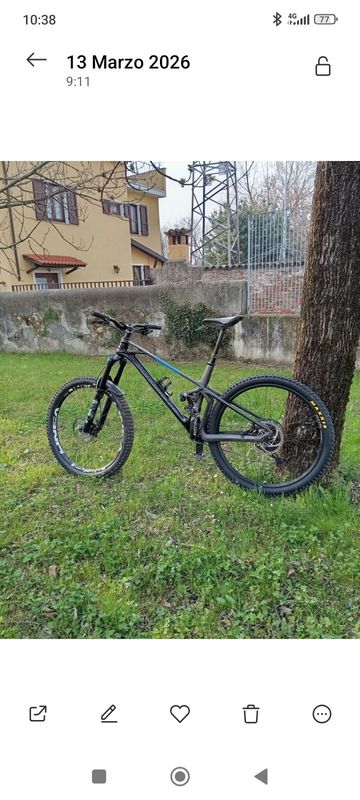 Mondraker SUPERFOXY CARBON R 2024 2024 MTB usato