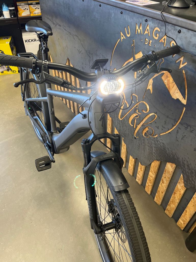Used Specialized Turbo Vado S IGH 2025 2025 Urban, Black — image 3 of 4