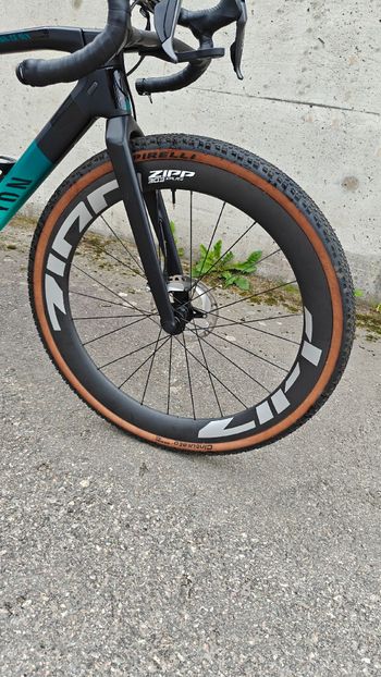 Gebrauchtes Canyon Grail CF SLX 8 Di2 2023 2023 Road & Gravel, Grün — Bild 2 von 5