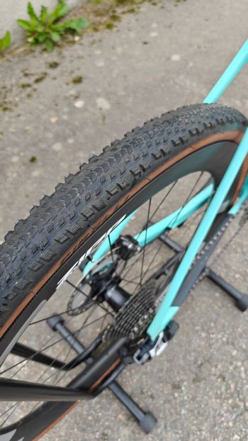 Gebrauchtes Canyon Grail CF SLX 8 Di2 2023 2023 Road & Gravel, Grün — Bild 4 von 5